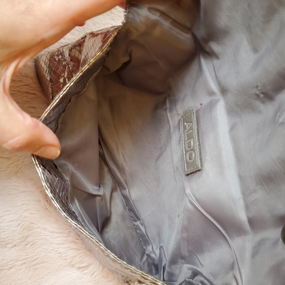 ALDO Gold Metallic 80s Inspired Wristlet Clutch Purse Handbag - Picture 6 of 6